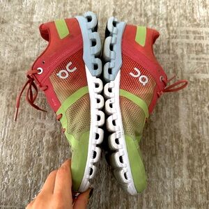 On Clouds 5 Running sneaker size 8